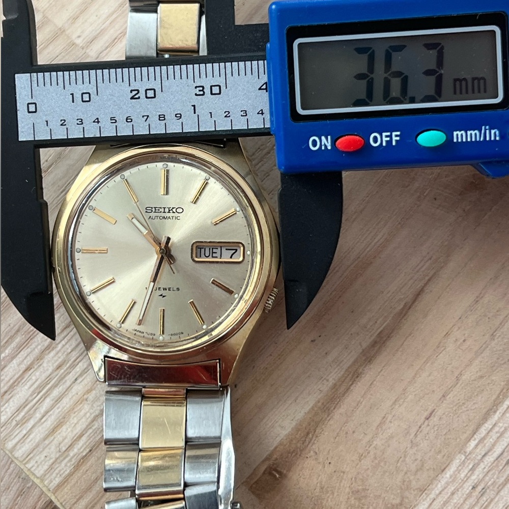 Seiko Automatic 17 Jewels Rare Vintage Men's Watch Gold-Dial Two-Tone Bracelet - Picture 13 of 14